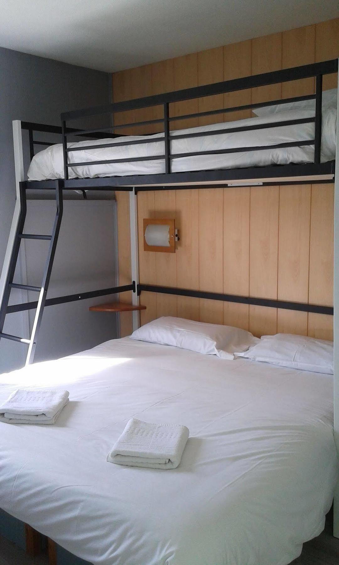 Hotel Fasthotel 2*